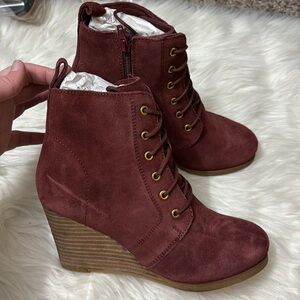 Diba Blake Suede Bootie Burgundy Size 6.5 Wedge From Stitch Fix